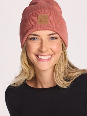 Woolx Baylor Beanie in brick dust NWT
